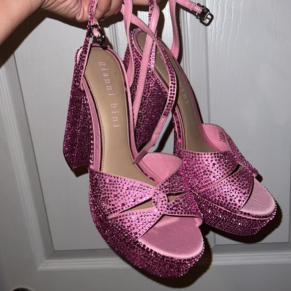 GORGEOUS Gianni Bini rhinestone pink platform heels - Picture 6 of 13